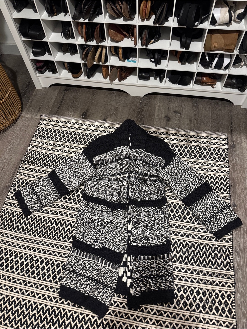 Lucky Brand Black & White Knit Cardigan sweater